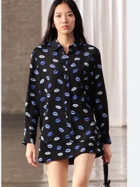 Zara Black Button-Down Shirt with Blue Lip Print